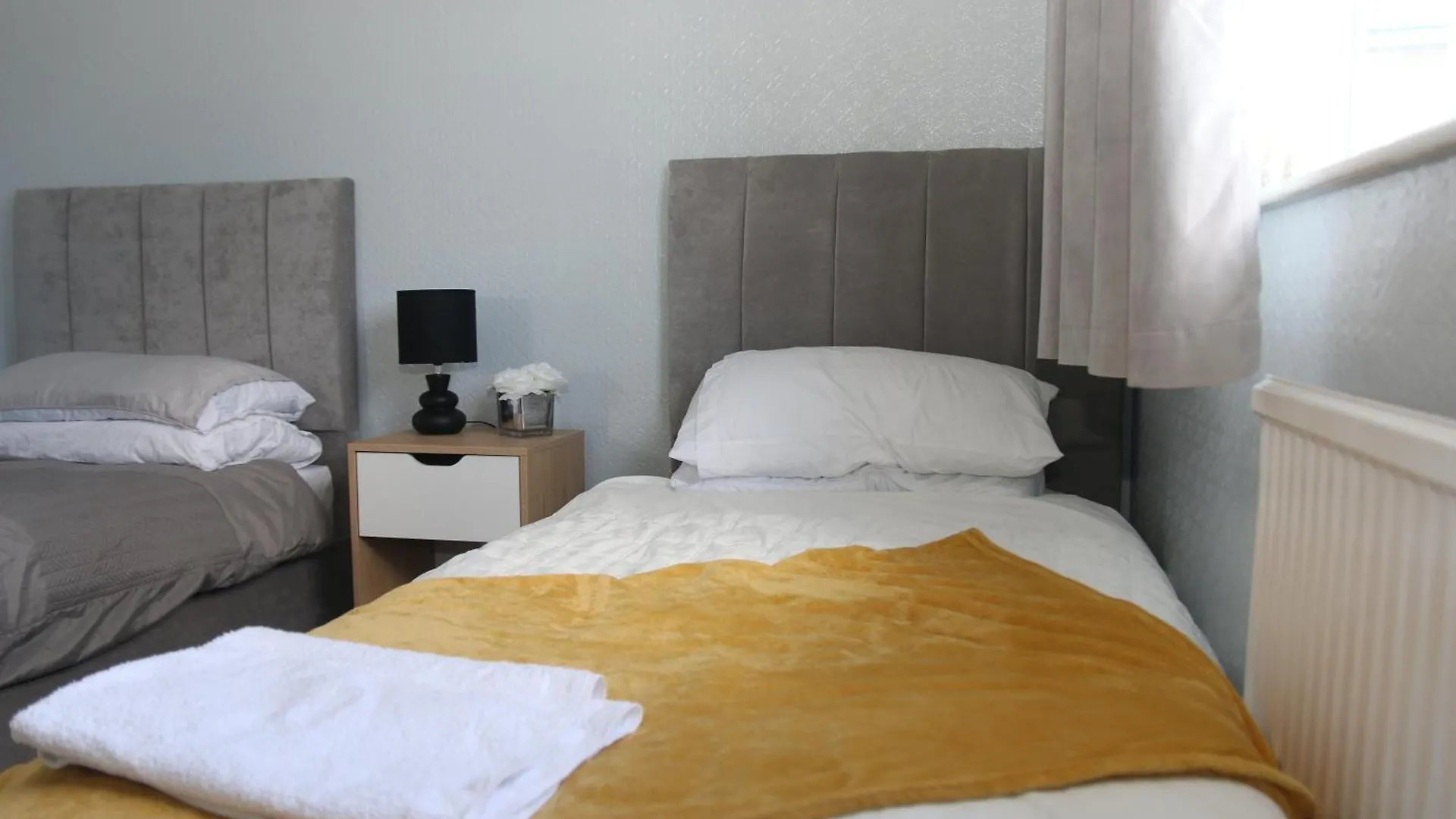 Вилла Comfy 2-Bed House In Parkgate - Perfect For Contractors & Business Travellers Parking - Wi-Fi - Netflix Ротерхам 0*,  Великобритания